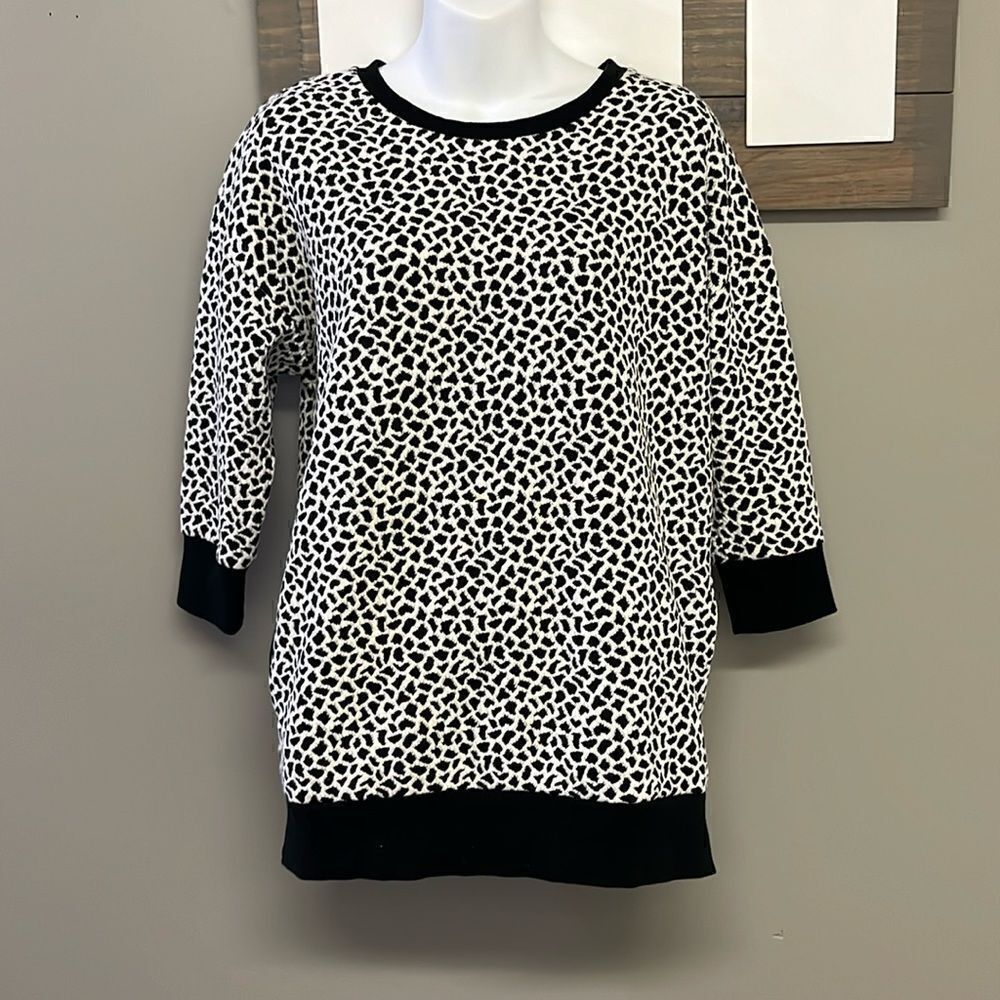 Two by Vince Camuto Abstract Black/off White Print 3/4 Sleeves w/ Pockets Top-Sm